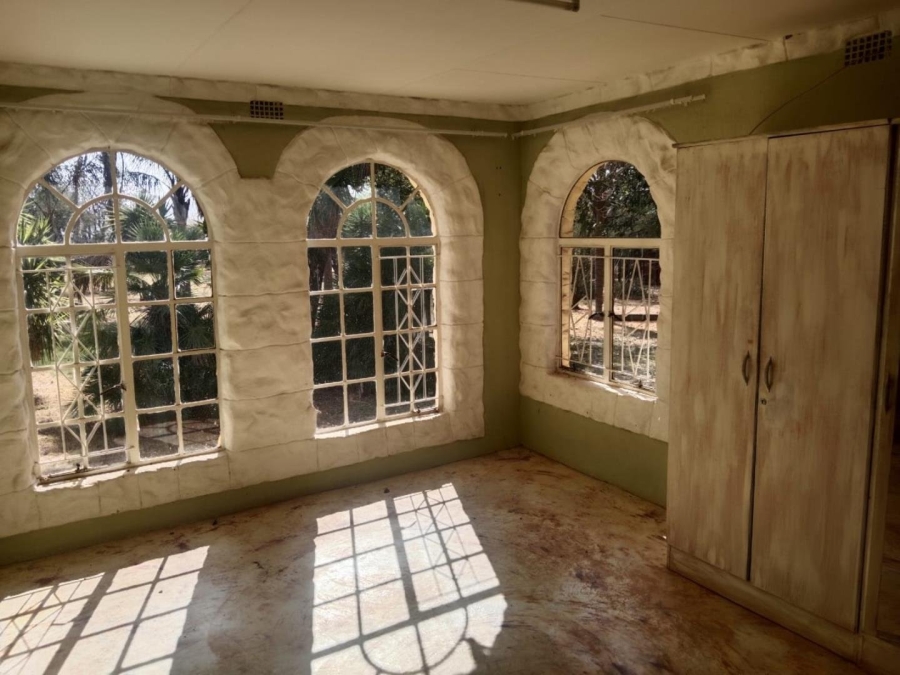 Commercial Property for Sale in De Wildt North West